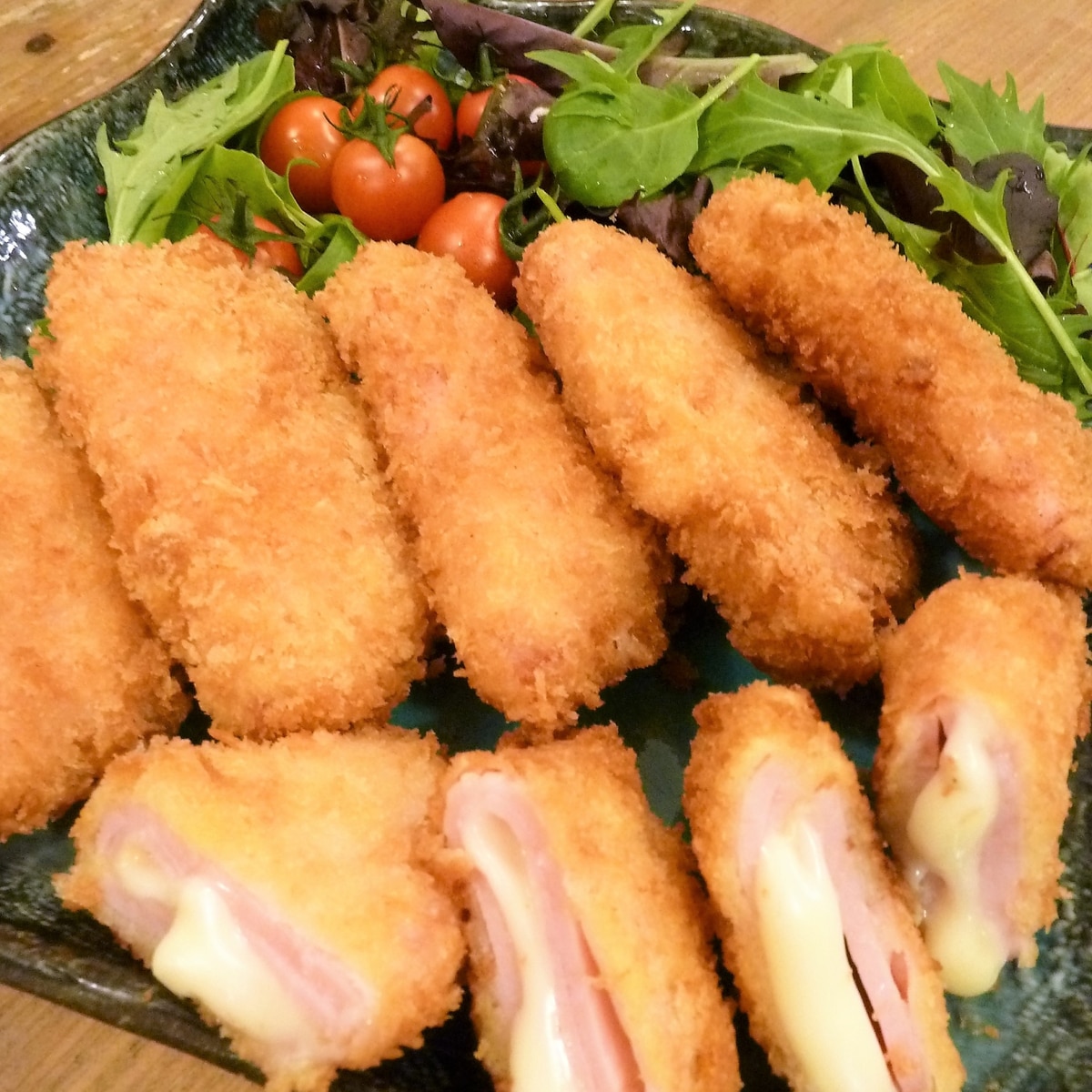 流出なし 簡単とろ りチーズのハムカツ レシピ 作り方 By Kouaya2319 楽天レシピ